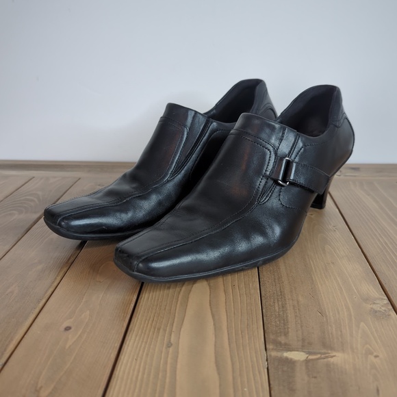 Ecco Women’s Black Leather Square Toe Low Heels - Picture 2 of 9